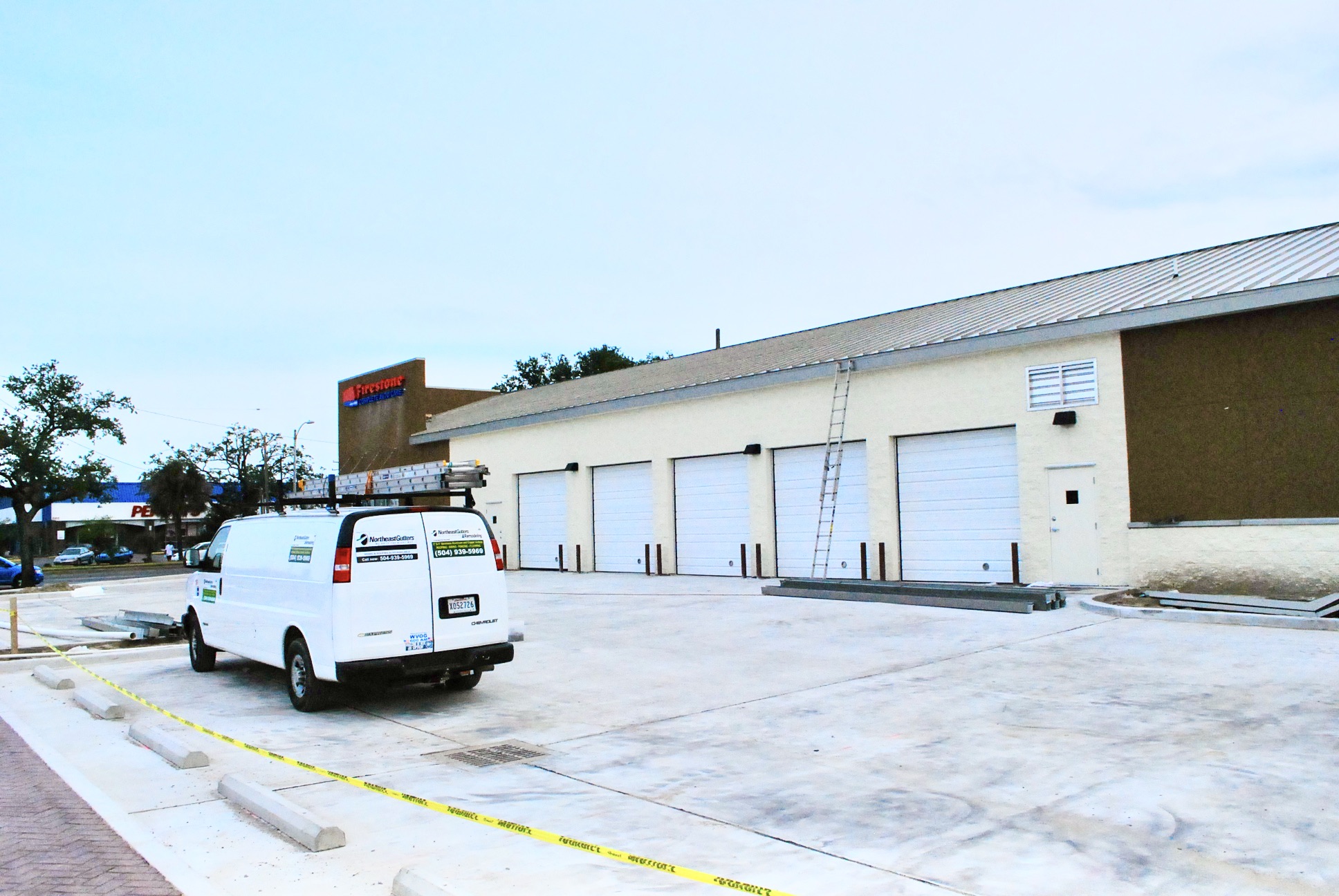 Commercial & Industrial Gutter Systems